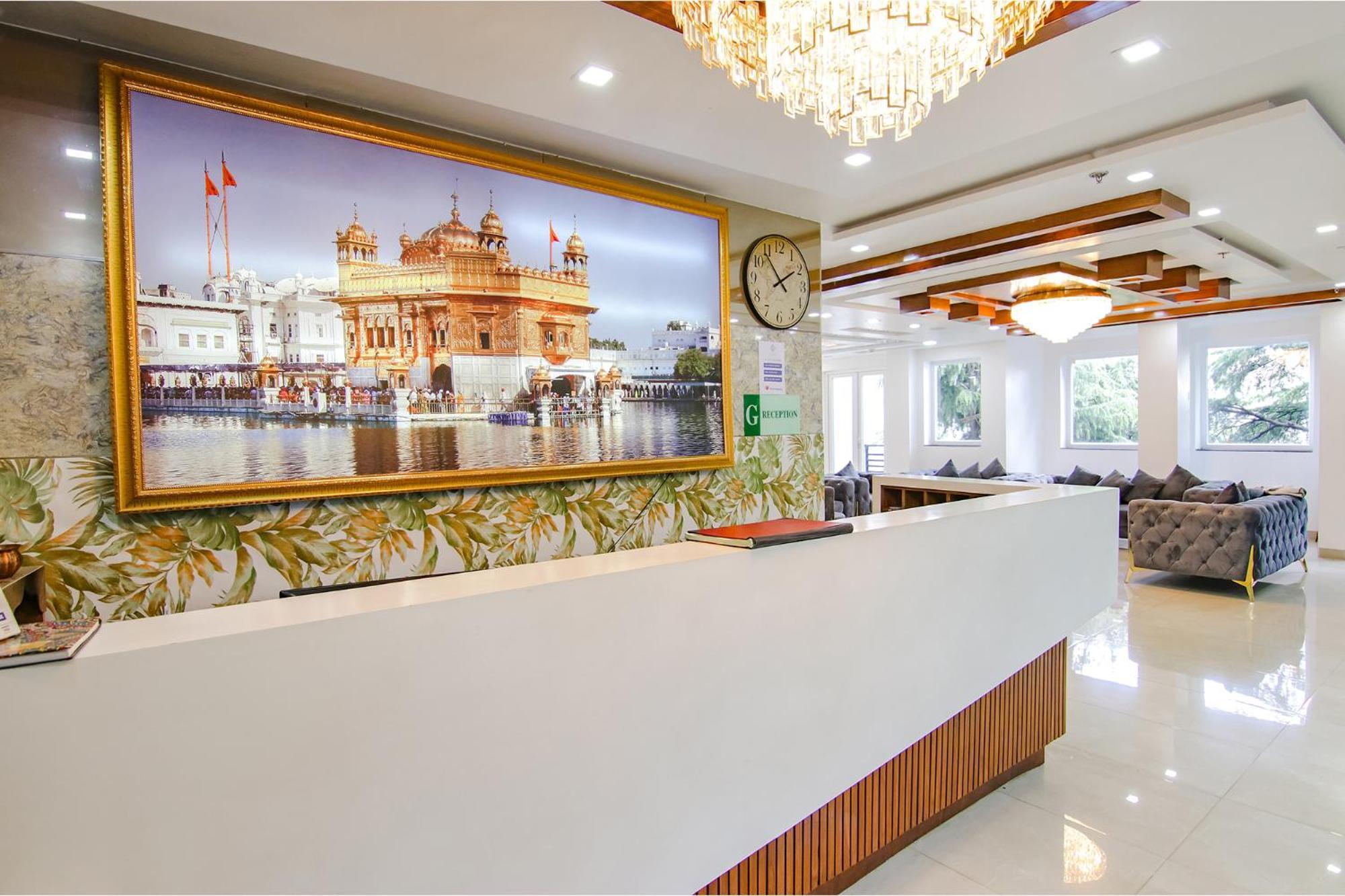 Rr Hotel & Resort Dharamszala Kültér fotó